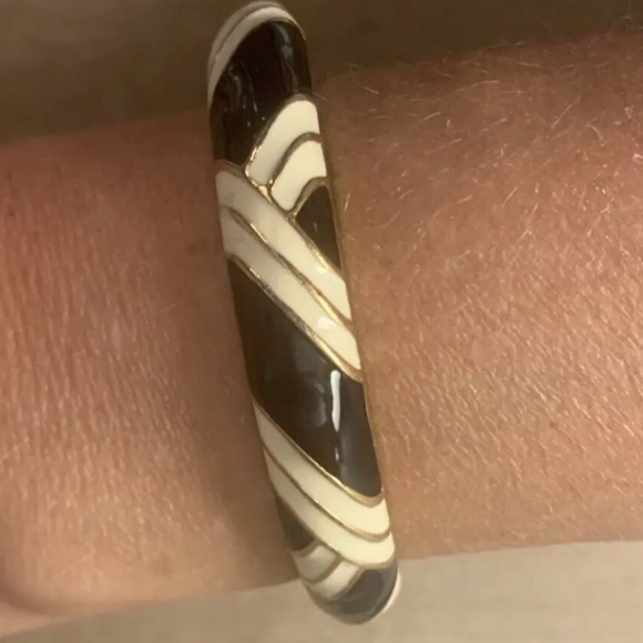 J. Crew Enamel Bangle Bracelet - Black and White Art Deco - Picture 6 of 6